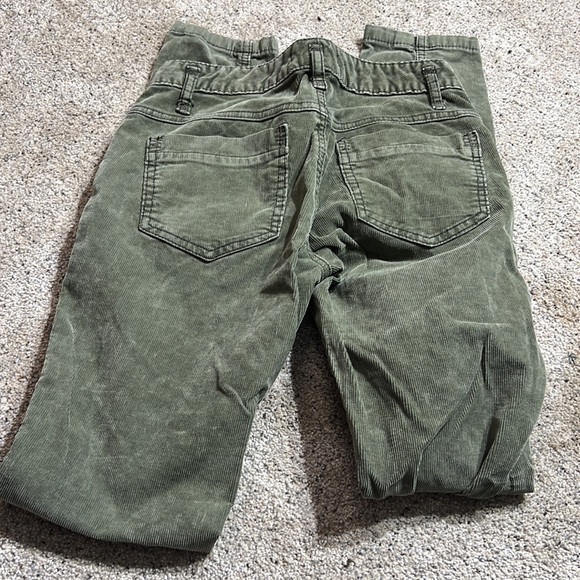 Women’s Skinny Cords size 26 olive green corduroy pants army green bottoms - Picture 2 of 2